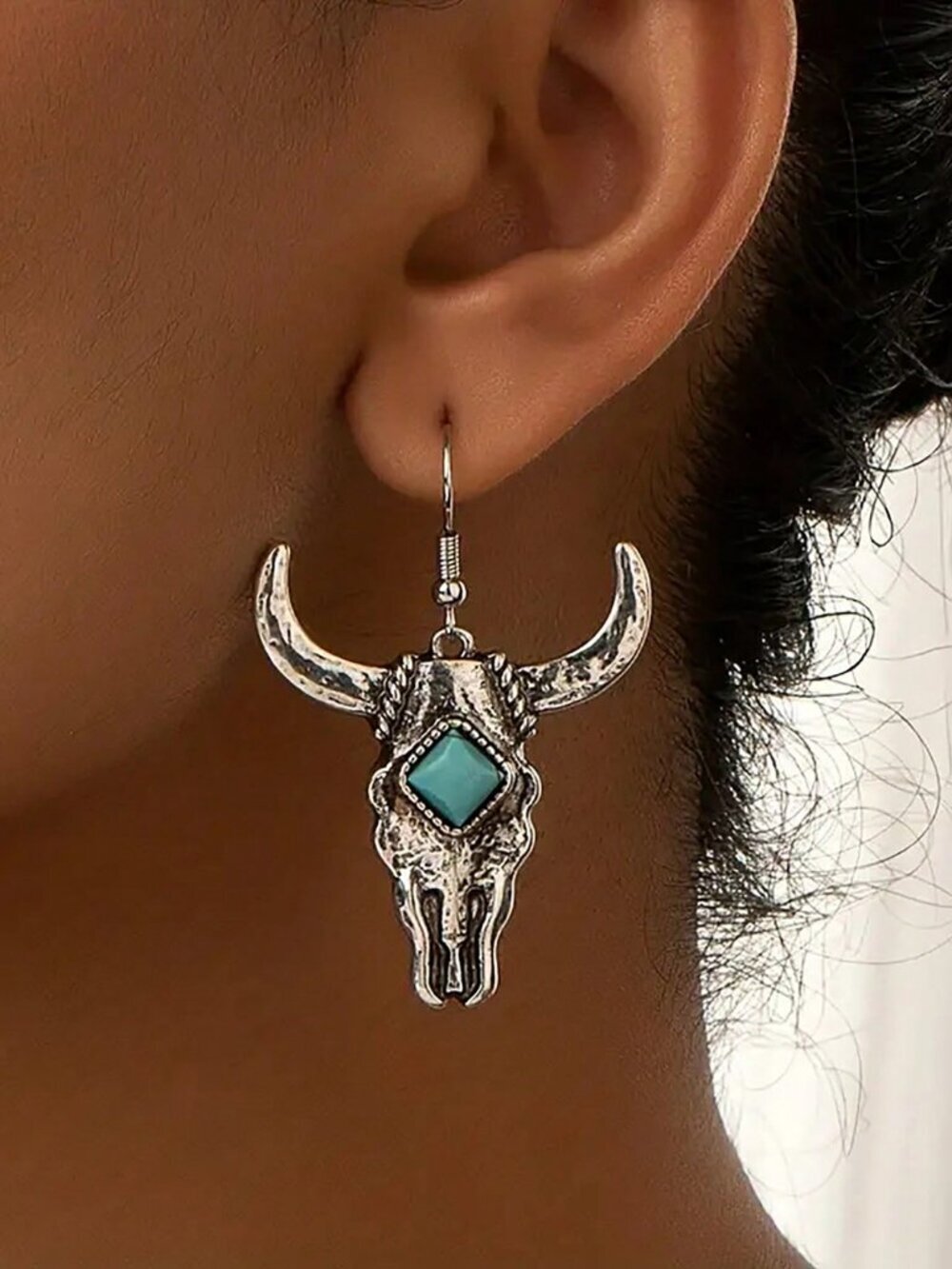 Multicolor Western Cowboy Women'sCattle Head Turquoise Inlay Dangle Earrings